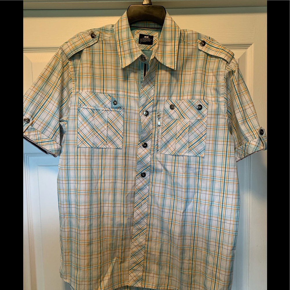 🔴 Short sleeve plaid shirt